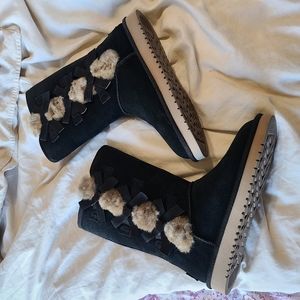 Koolaburra by UGG Women's Victoria Tall Fashion Boot